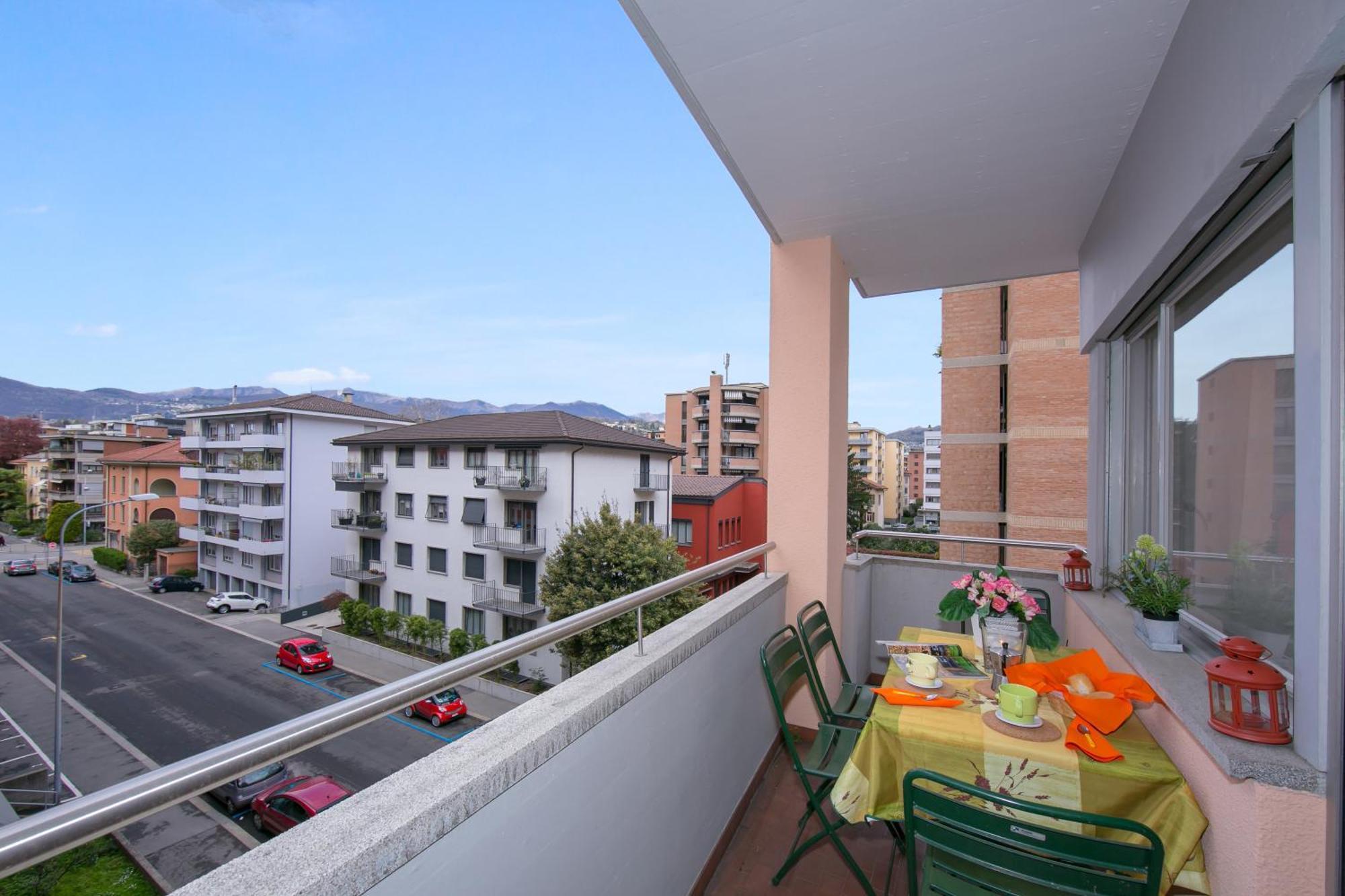 Kiki House - Happy Rentals ลูกาโน ภายนอก รูปภาพ